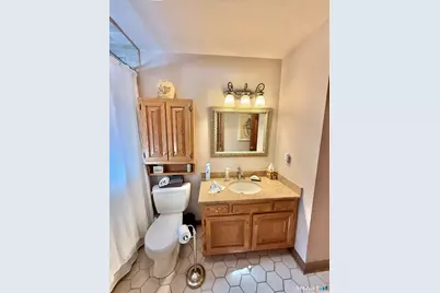 28 Elmwood Drive, Seymour, CT 06483 - Photo 17