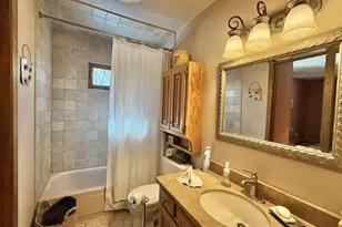 28 Elmwood Dr, Seymour, CT 06483 - Photo 15