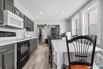 21 Hinman Street, West Haven, CT 06516 - Photo 17