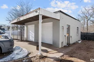 21 Hinman St, West Haven, CT 06516 - Photo 37