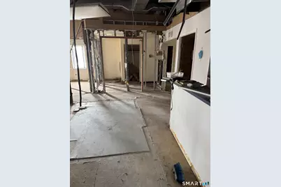 4637 Main Street #4, Bridgeport, CT 06606 - Photo 11