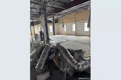 4637 Main Street #4, Bridgeport, CT 06606 - Photo 3