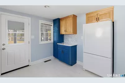 20 Browning Avenue, Newington, CT 06111 - Photo 7