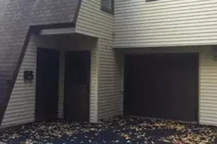 187 High Top Cir W, Hamden, CT 06514 - Photo 3