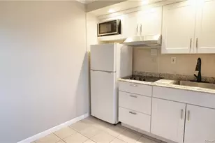 25 Maple St, Norwalk, CT 06850 - Photo 1