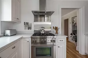 8 Lieutenant River Ln, Old Lyme, CT 06371 - Photo 19