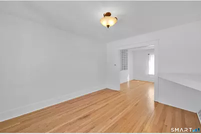 16 Goodsell Street, West Hartford, CT 06110 - Photo 9