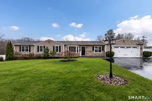 194 Robin Ln, Cheshire, CT 06410 - Photo 1