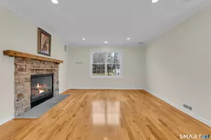 194 Robin Ln, Cheshire, CT 06410 - Photo 5