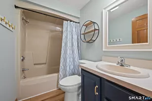 242 Summer St, Portland, CT 06480 - Photo 23