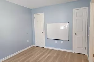 9 Putnam Ln, Avon, CT 06001 - Photo 15