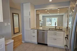 9 Putnam Ln, Avon, CT 06001 - Photo 7