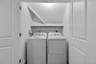 36 Maple St, New Haven, CT 06511 - Photo 11