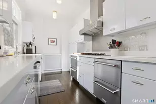 38 Eld St, New Haven, CT 06511 - Photo 11