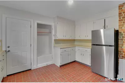 415 Woodbridge Street, Manchester, CT 06042 - Photo 9