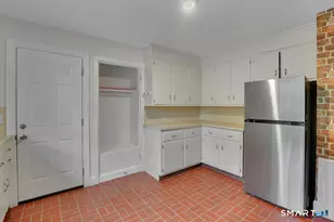 415 Woodbridge St, Manchester, CT 06042 - Photo 9