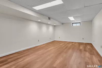 6 Carriage Drive, North Haven, CT 06473 - Photo 33