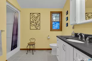 6 Carriage Dr, North Haven, CT 06473 - Photo 31