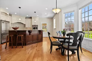 15 Shire Ct, Cheshire, CT 06410 - Photo 9