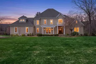 15 Shire Ct, Cheshire, CT 06410 - Photo 1