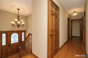 4 Dora Dr, East Haven, CT 06513 - Photo 9