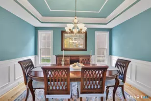 17 Birmingham Cir, Farmington, CT 06085 - Photo 9