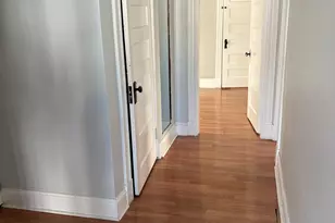 197 Edgewood St, Hartford, CT 06112 - Photo 13