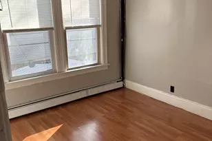 197 Edgewood St, Hartford, CT 06112 - Photo 7