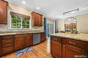 503 Bradley Ln, Westport, CT 06880 - Photo 17