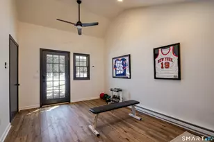 105 White Oak Shade Rd, New Canaan, CT 06840 - Photo 39