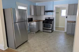 184 Buckingham Ave, Milford, CT 06460 - Photo 3