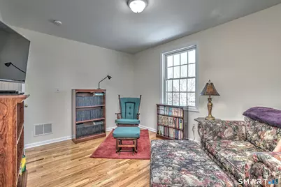 8 Hill Street, East Haven, CT 06512 - Photo 35