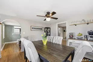 41 Oak St, East Hartford, CT 06118 - Photo 11