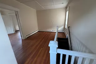 302 Lakeview Ave, Waterbury, CT 06705 - Photo 15