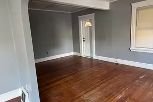 302 Lakeview Ave, Waterbury, CT 06705 - Photo 7