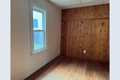 302 Lakeview Avenue, Waterbury, CT 06705 - Photo 11