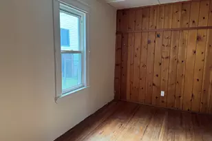 302 Lakeview Ave, Waterbury, CT 06705 - Photo 11