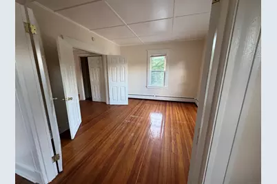 302 Lakeview Avenue, Waterbury, CT 06705 - Photo 17