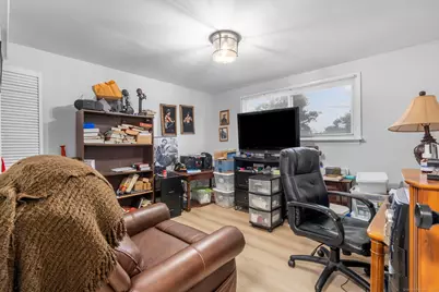 10 Cold Spring Street, East Haven, CT 06512 - Photo 17