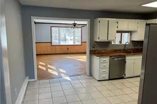 117 Milwaukee Ave, Bethel, CT 06801 - Photo 9