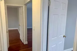 1070 E Main St, Stamford, CT 06608 - Photo 9