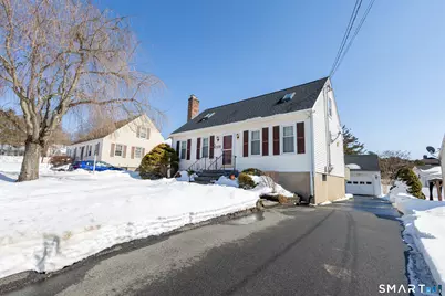 454 South Curtis Street, Meriden, CT 06450 - Photo 3