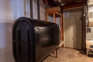 454 S Curtis St, Meriden, CT 06450 - Photo 29