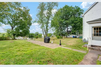 510 New Britain Avenue, Hartford, CT 06106 - Photo 33