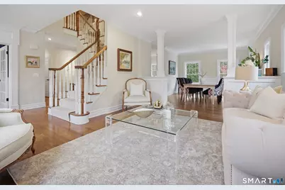 570 Unquowa Road, Fairfield, CT 06824 - Photo 3