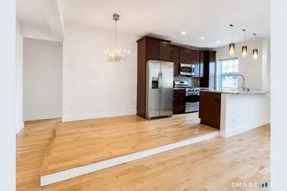 70 Strawberry Hill Avenue #APT 2-2B, Stamford, CT 06902 - Photo 3
