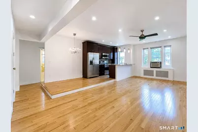 70 Strawberry Hill Avenue #APT 2-2B, Stamford, CT 06902 - Photo 1