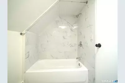 361 Ridgefield Avenue #3rd Floor, Bridgeport, CT 06610 - Photo 13