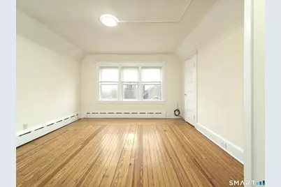 361 Ridgefield Avenue #3rd Floor, Bridgeport, CT 06610 - Photo 7