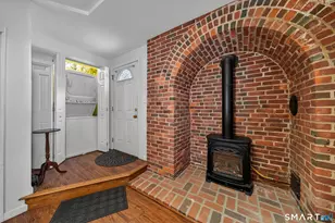 85 Cherry Hill Rd, Branford, CT 06405 - Photo 13